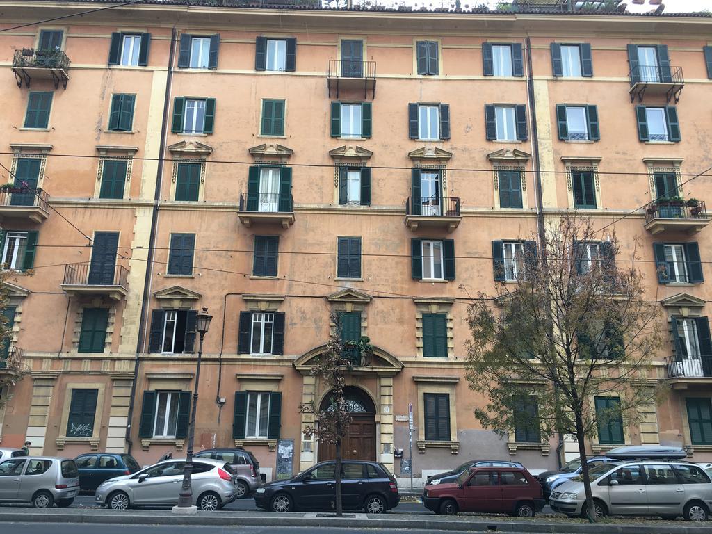 Colosseo Holiday House, Rome
